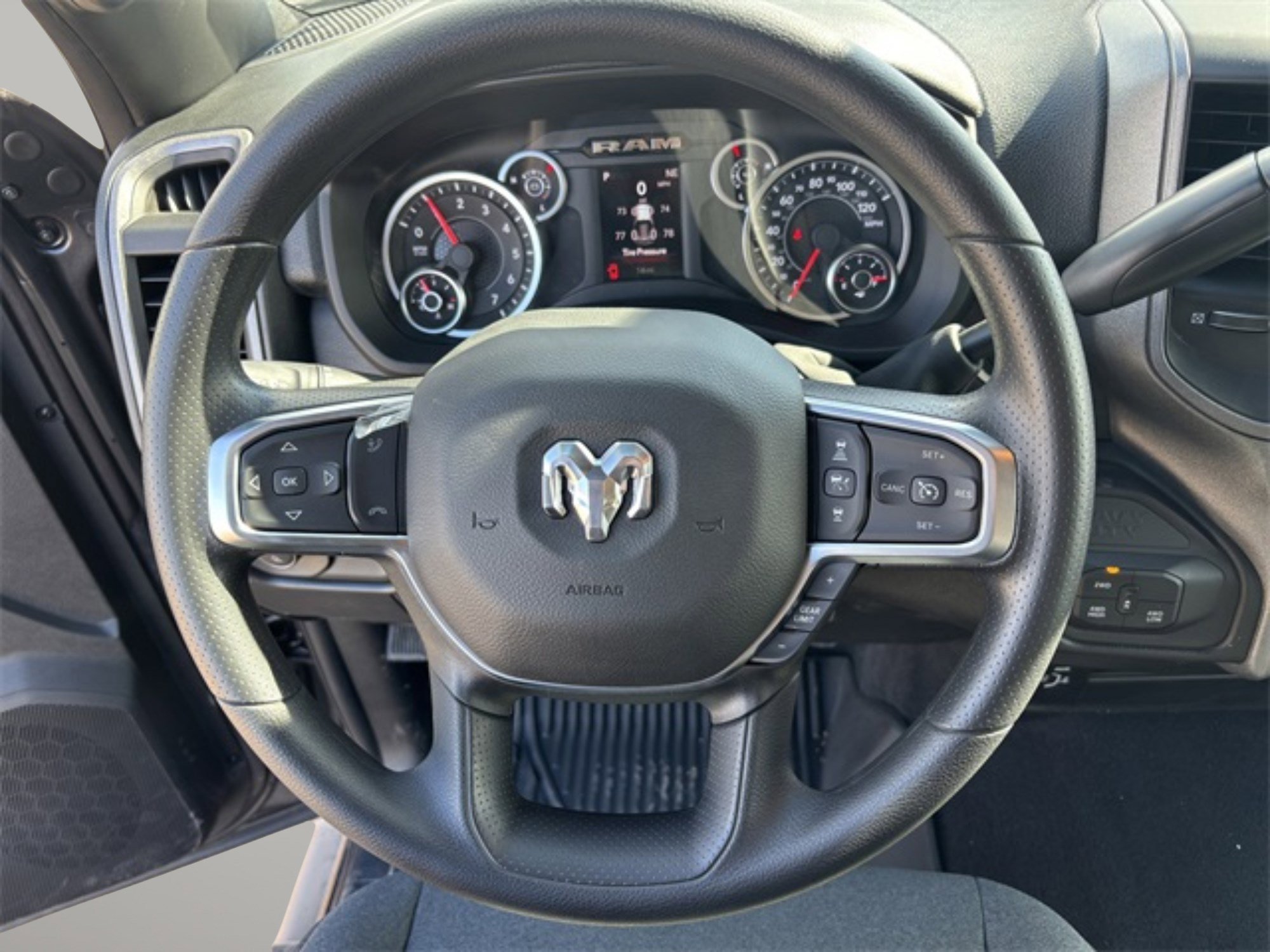 2026 Ram 2500 Tradesman photo 11