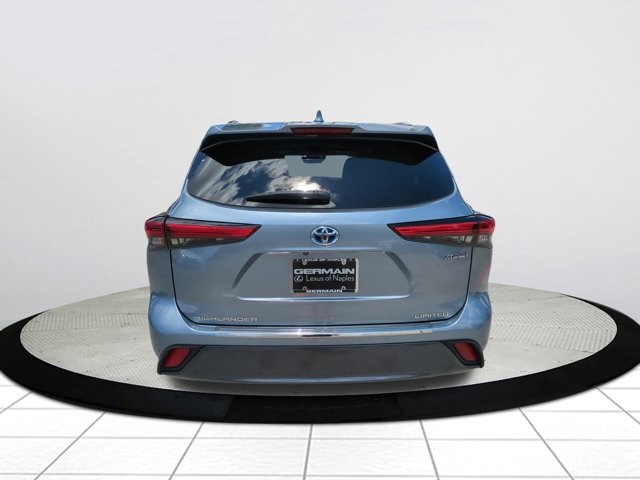 2021 Toyota Highlander Hybrid Limited photo 4