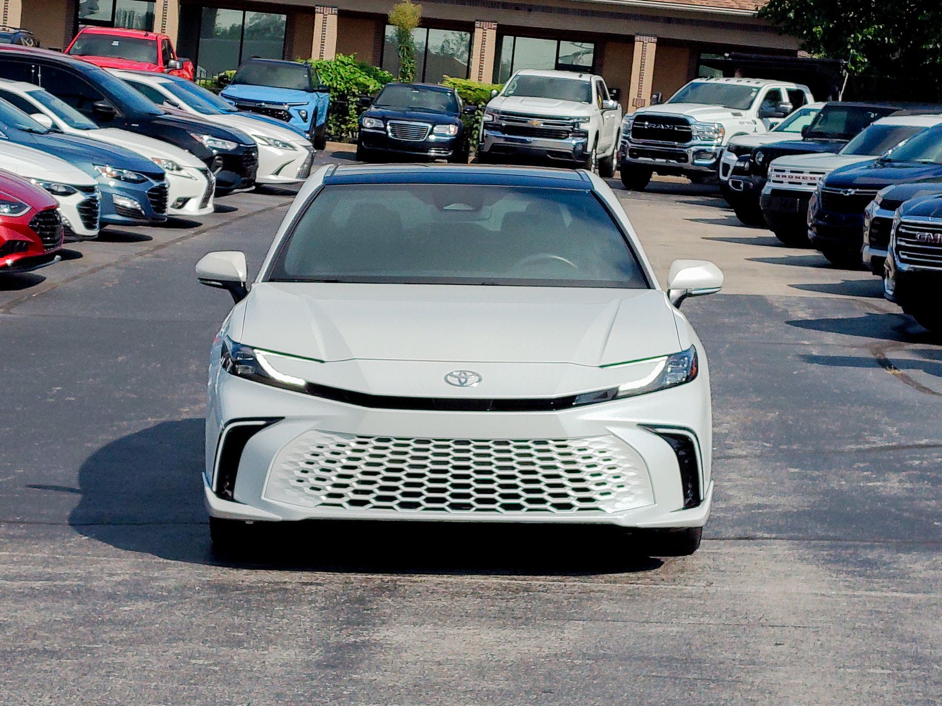 2025 Toyota Camry XSE photo 13
