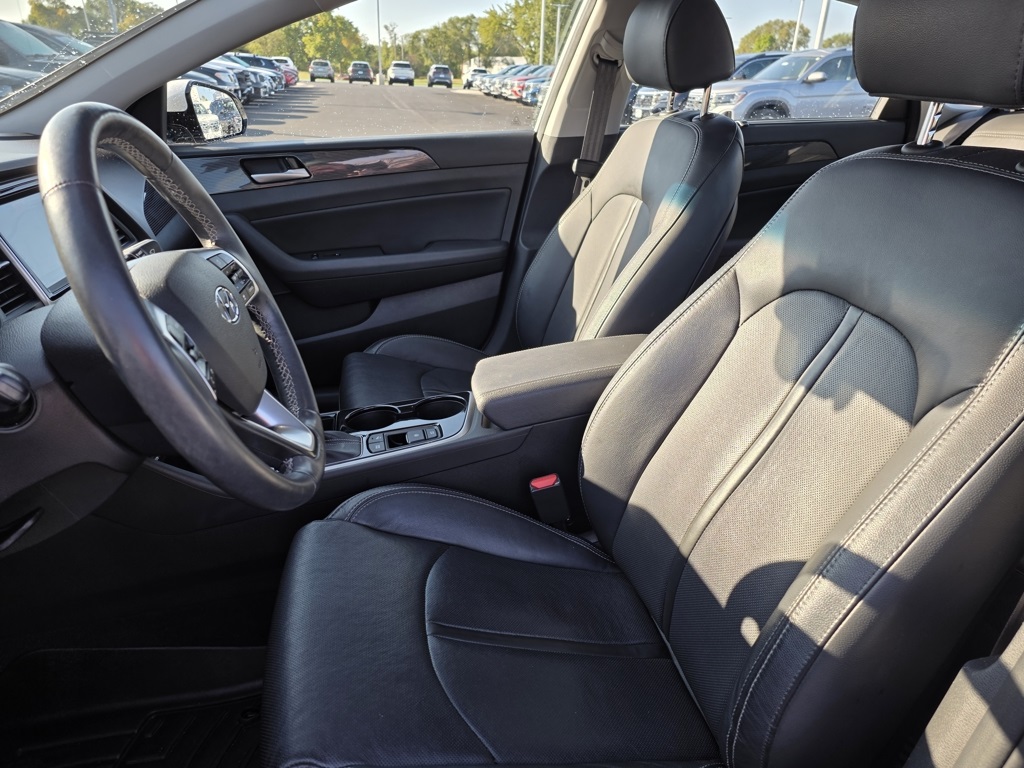 2018 Hyundai Sonata Limited photo 3