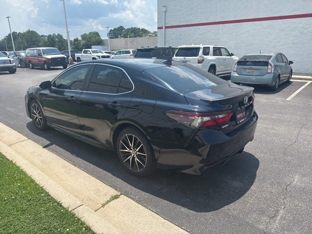 2024 Toyota Camry SE photo 8