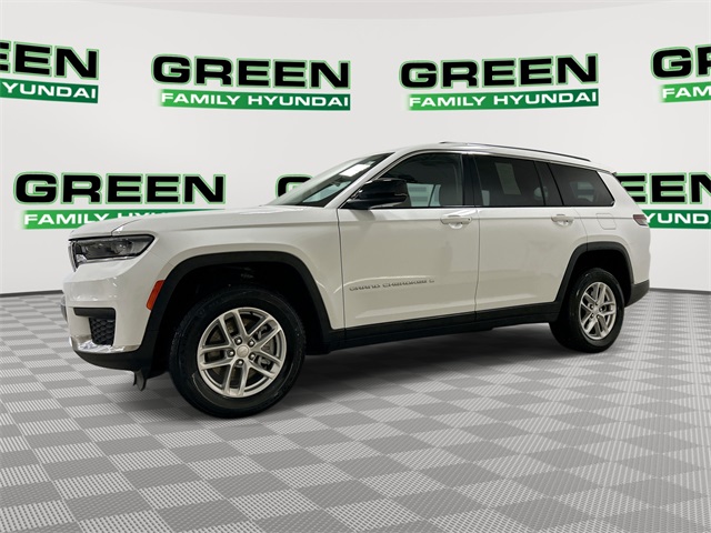 2023 Jeep Grand Cherokee L Laredo's photo