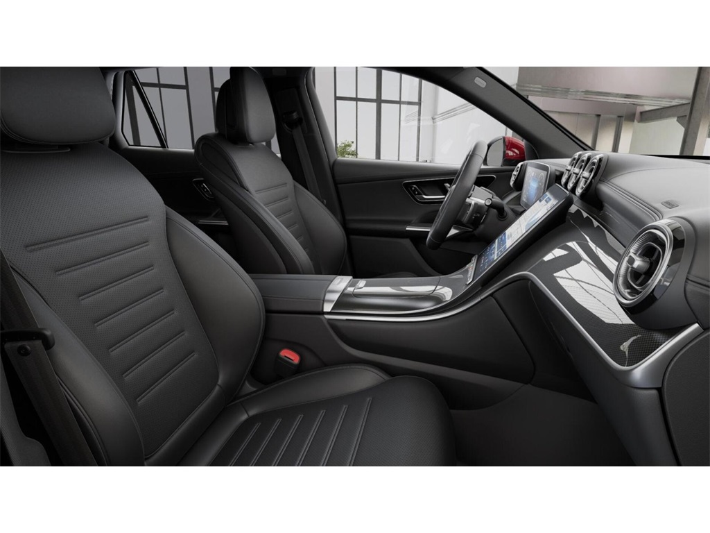 2025 Mercedes Benz GLC 300 4MATIC photo 4