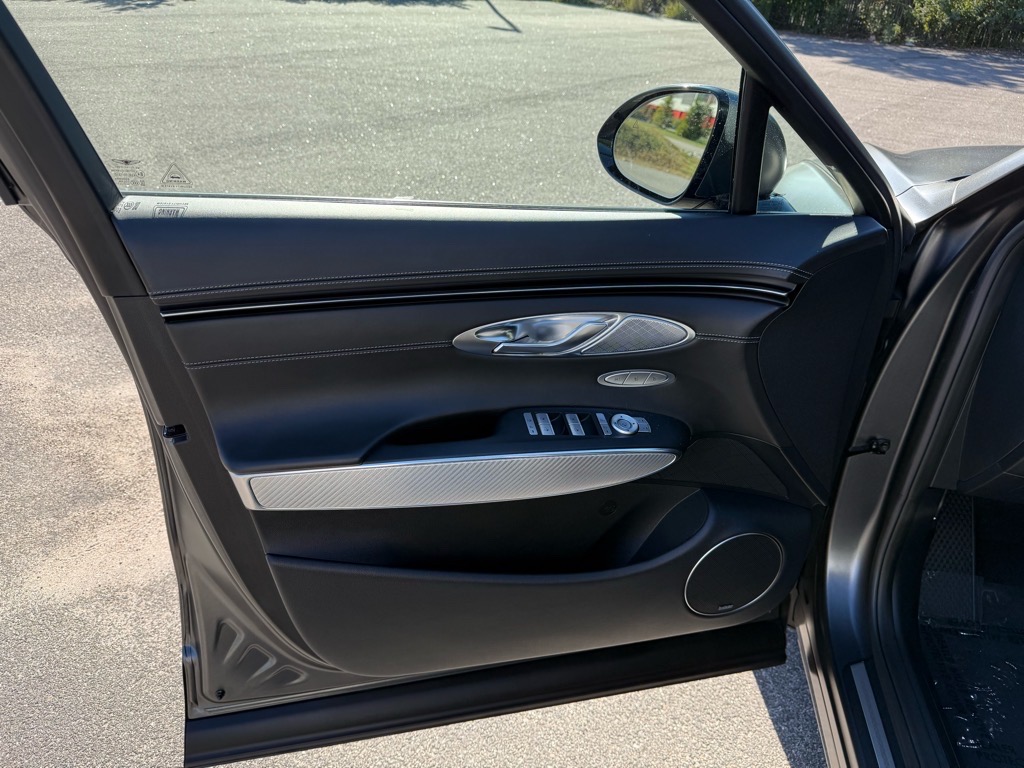 2023 Genesis GV70 Select Advanced 2.5T Sport Prestige photo 18