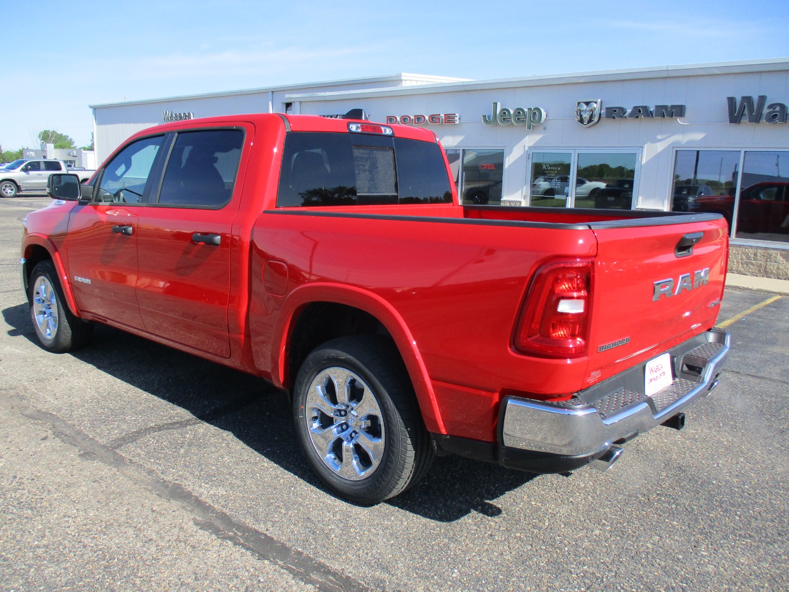 2025 Ram 1500 Big Horn photo 3