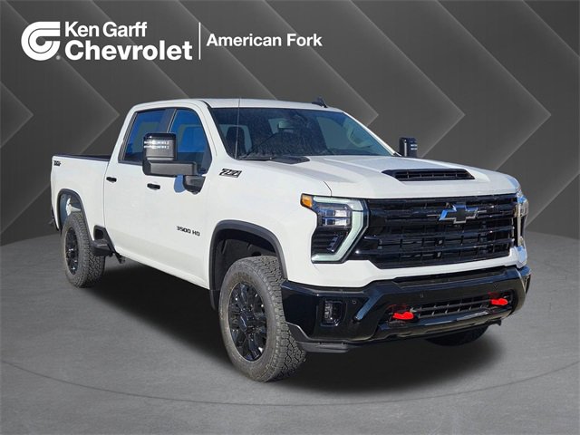 2026 Chevrolet Silverado 3500HD LT's photo