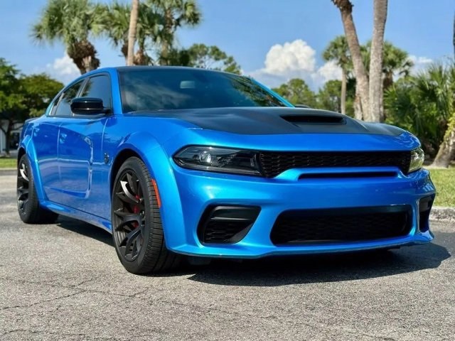 2023 Dodge Charger SRT8 Hellcat Widebody photo 2