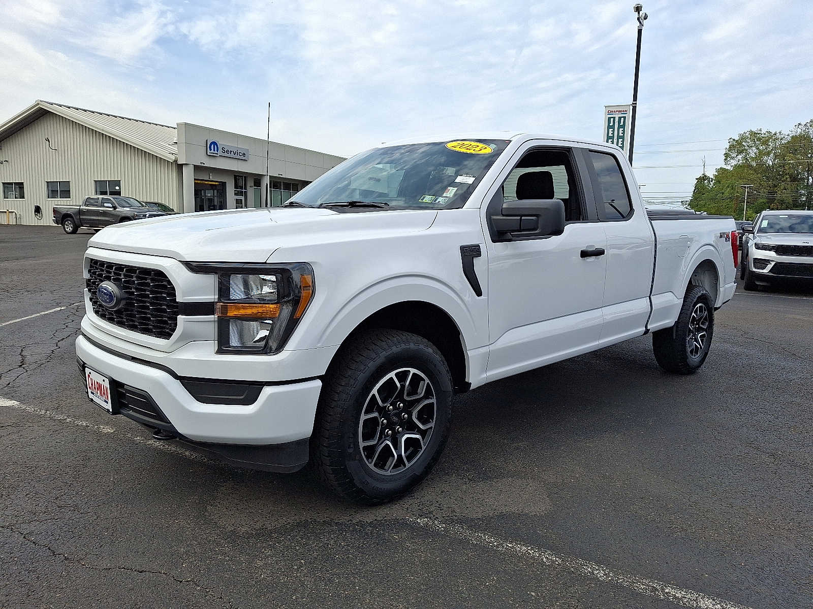 2023 Ford F-150 XL STX photo 3