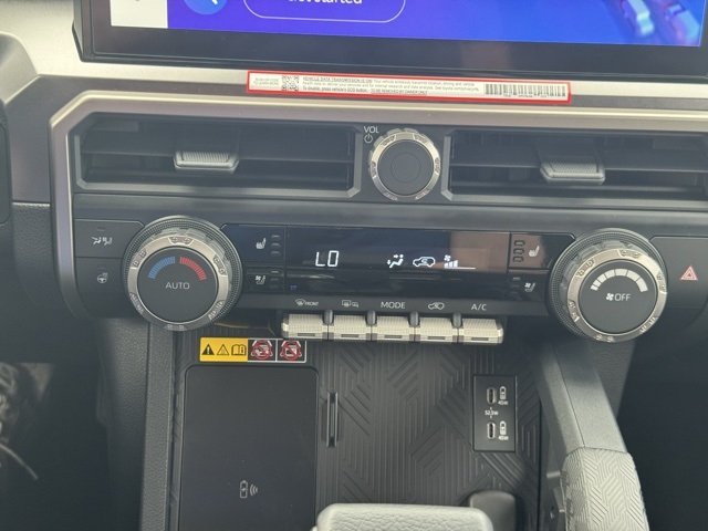2025 Toyota 4Runner TRD Off-Road Premium photo 24