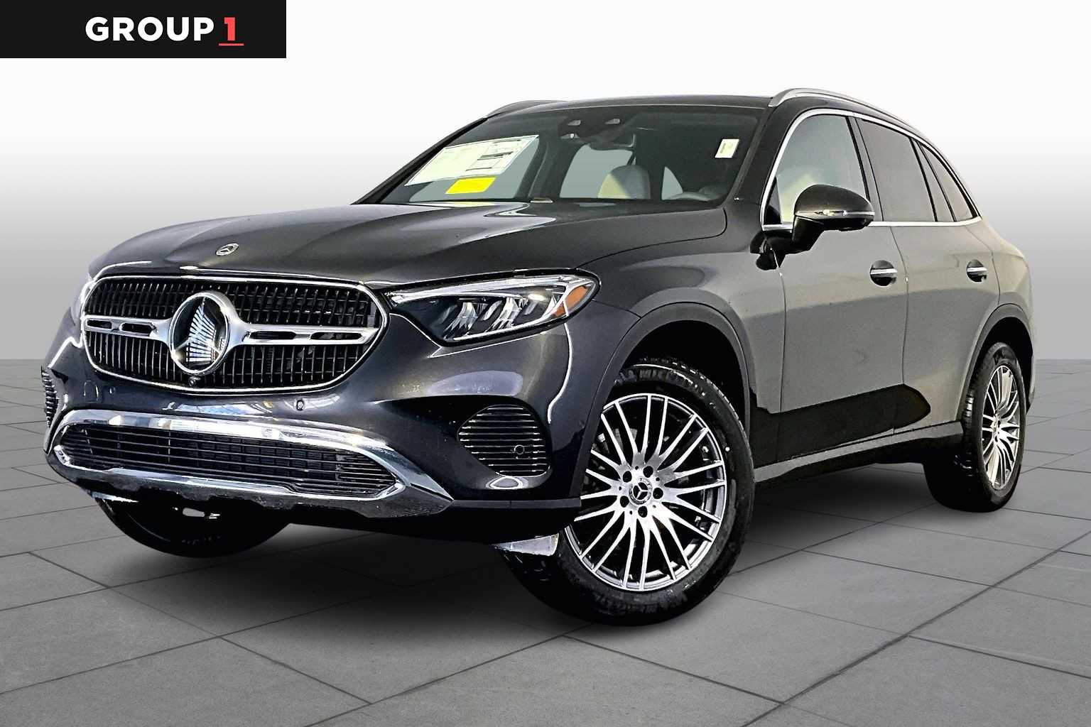 2026 Mercedes-Benz GLC Base's photo