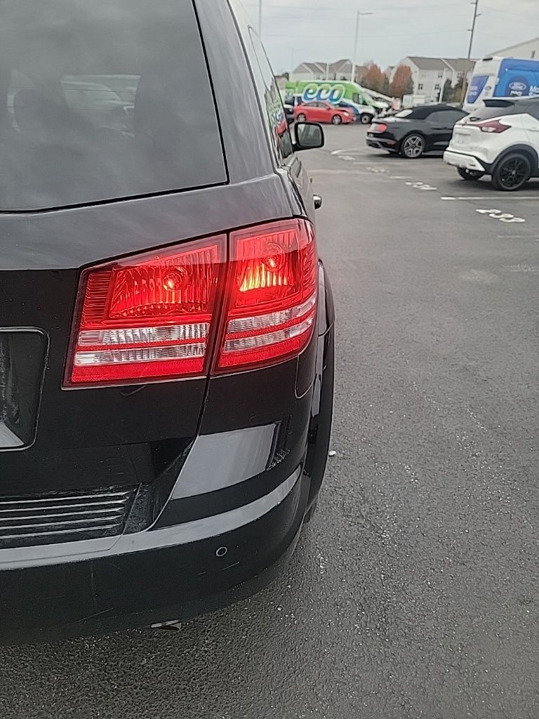 2020 Dodge Journey SE photo 3