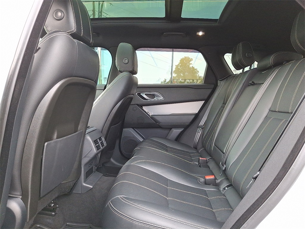 2020 Land Rover Range Rover Velar P250 R-Dynamic S photo 8
