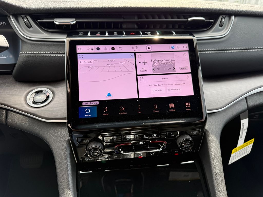 2025 Jeep Grand Cherokee Limited photo 18