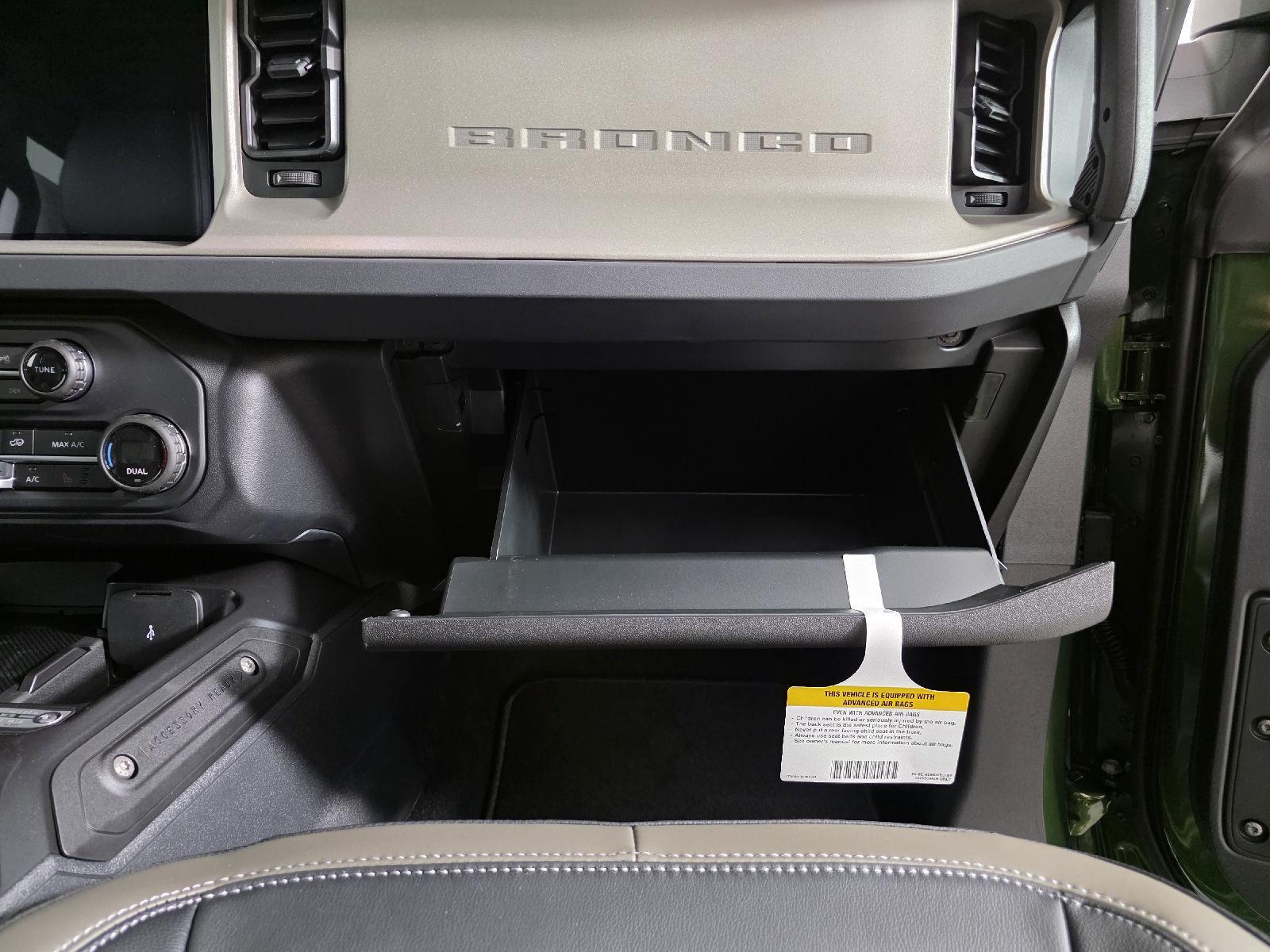 2025 Ford Bronco Outer Banks photo 23