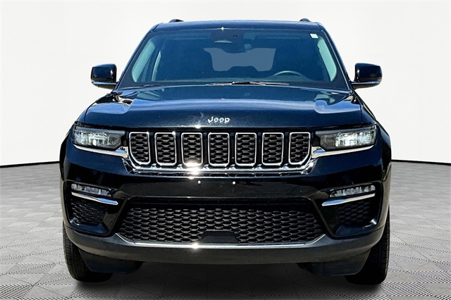 2023 Jeep Grand Cherokee Limited photo 2