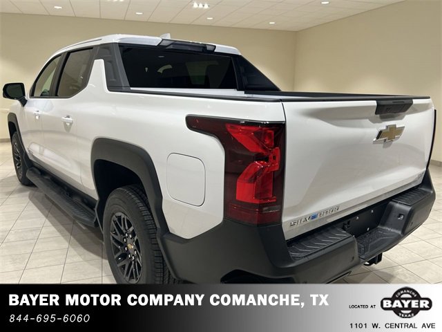 2024 Chevrolet Silverado EV Work Truck photo 3