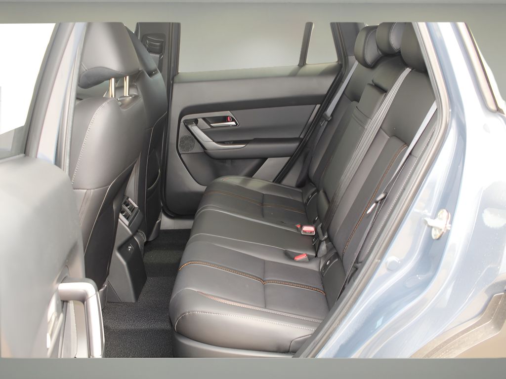 2025 Mazda CX-50 Premium photo 10