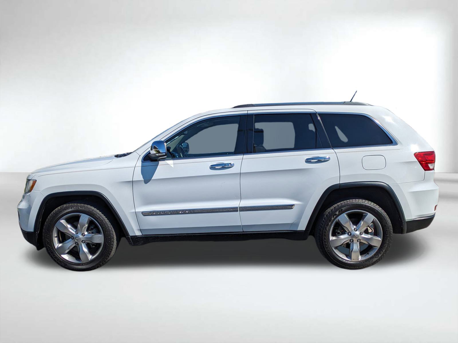 2013 Jeep Grand Cherokee Overland photo 7