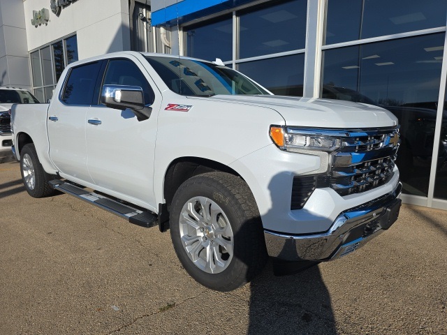 2026 Chevrolet Silverado 1500 LTZ's photo