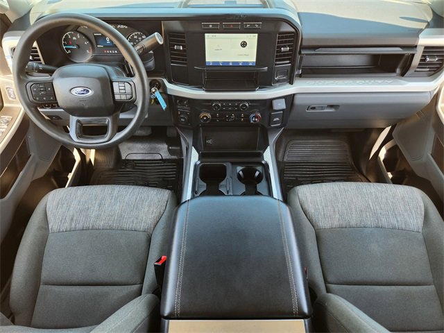 2023 Ford F-350 XLT photo 21