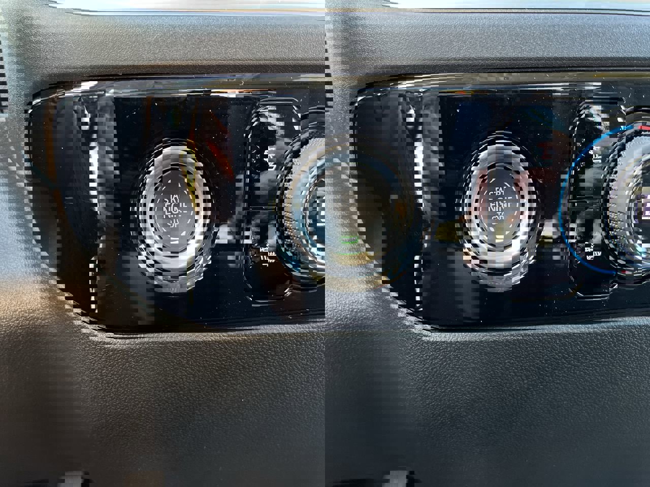 2022 Chevrolet Silverado 1500 RST photo 16