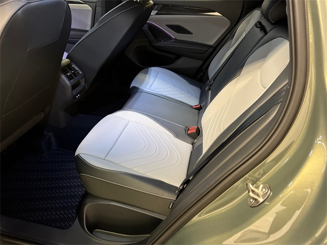 2025 Volkswagen Tiguan SE R-Line Black photo 9
