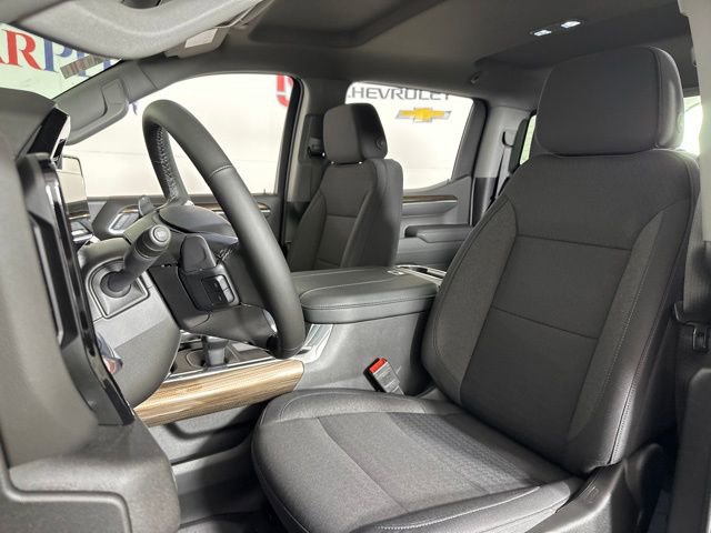 2025 Chevrolet Silverado 1500 RST photo 15