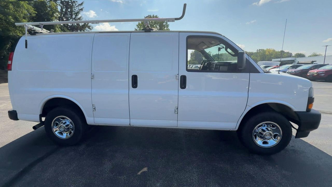 2020 Chevrolet Express Cargo Van 2500 photo 9