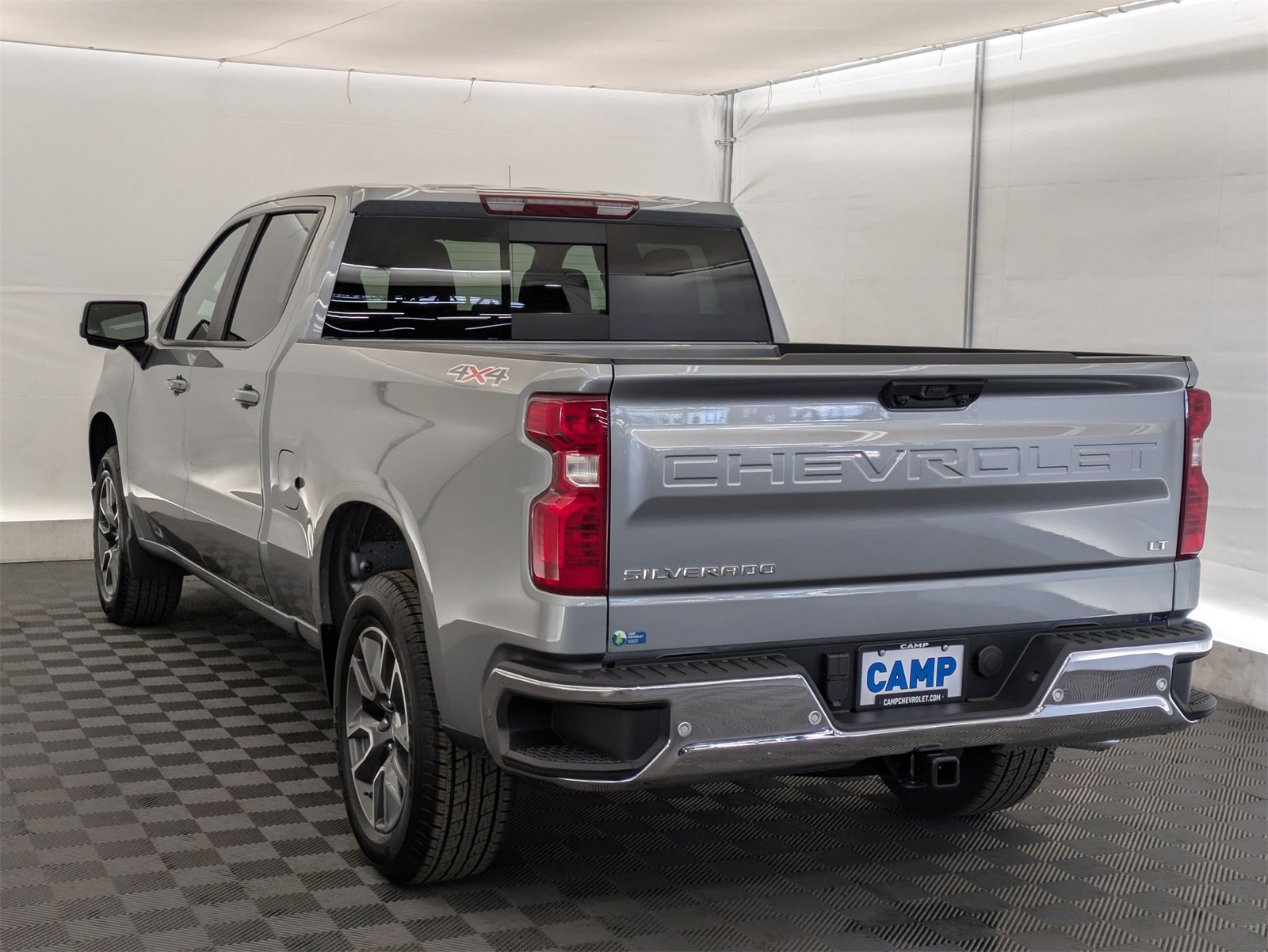 2025 Chevrolet Silverado 1500 LT photo 3