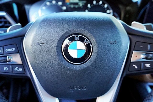 Used 2022 White BMW 330i image 33