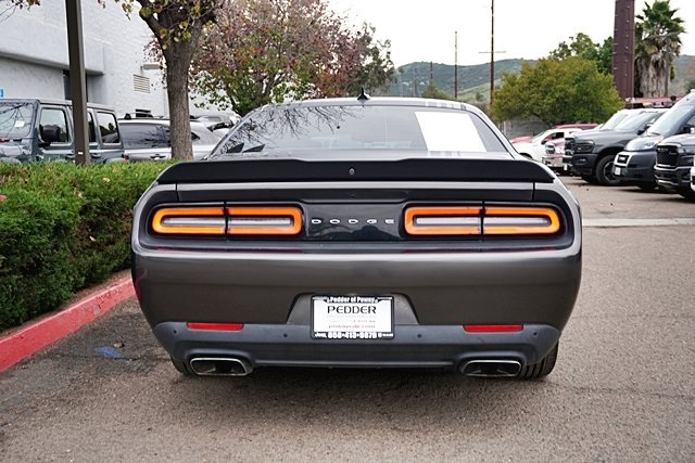 Used 2017 Gray Dodge 392 Hemi Scat Pack Shaker image 8