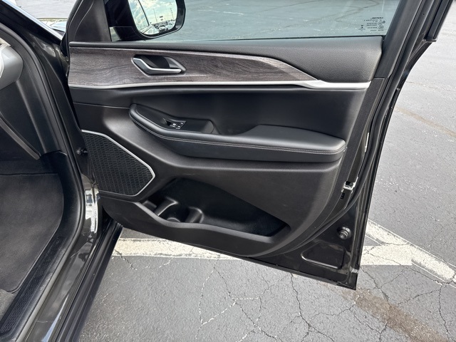 2021 Jeep Grand Cherokee Limited photo 25