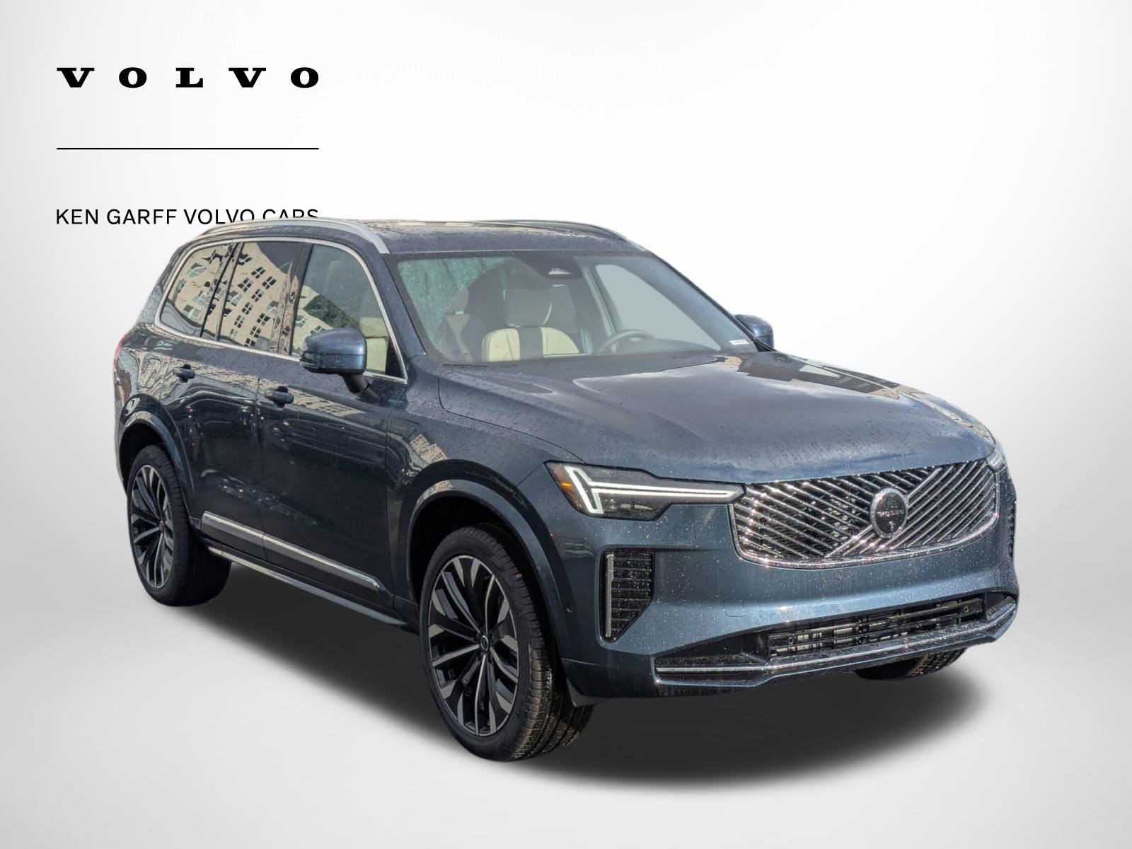 2026 Volvo XC90 Plus's photo