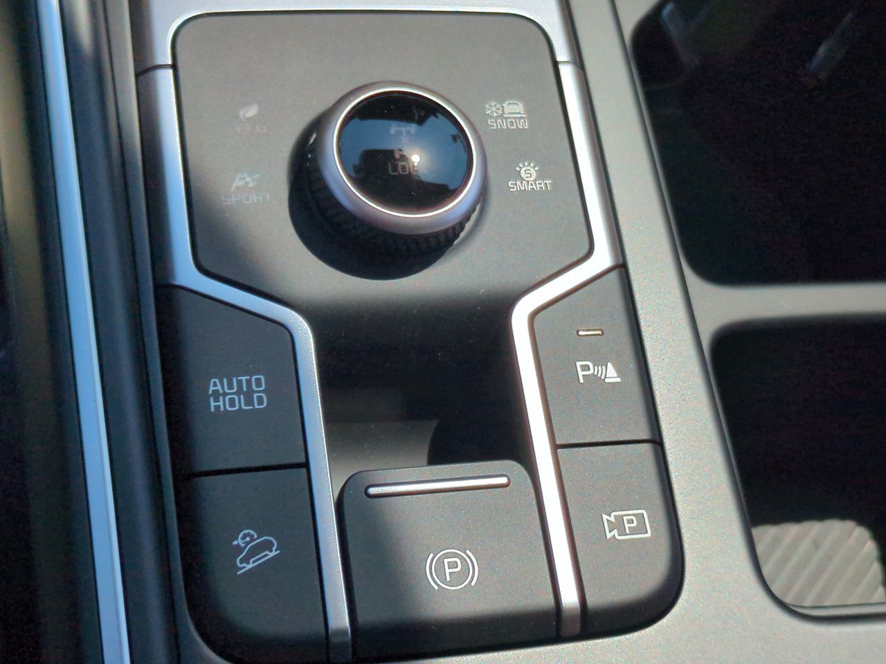 2025 Kia Sorento Hybrid EX photo 13