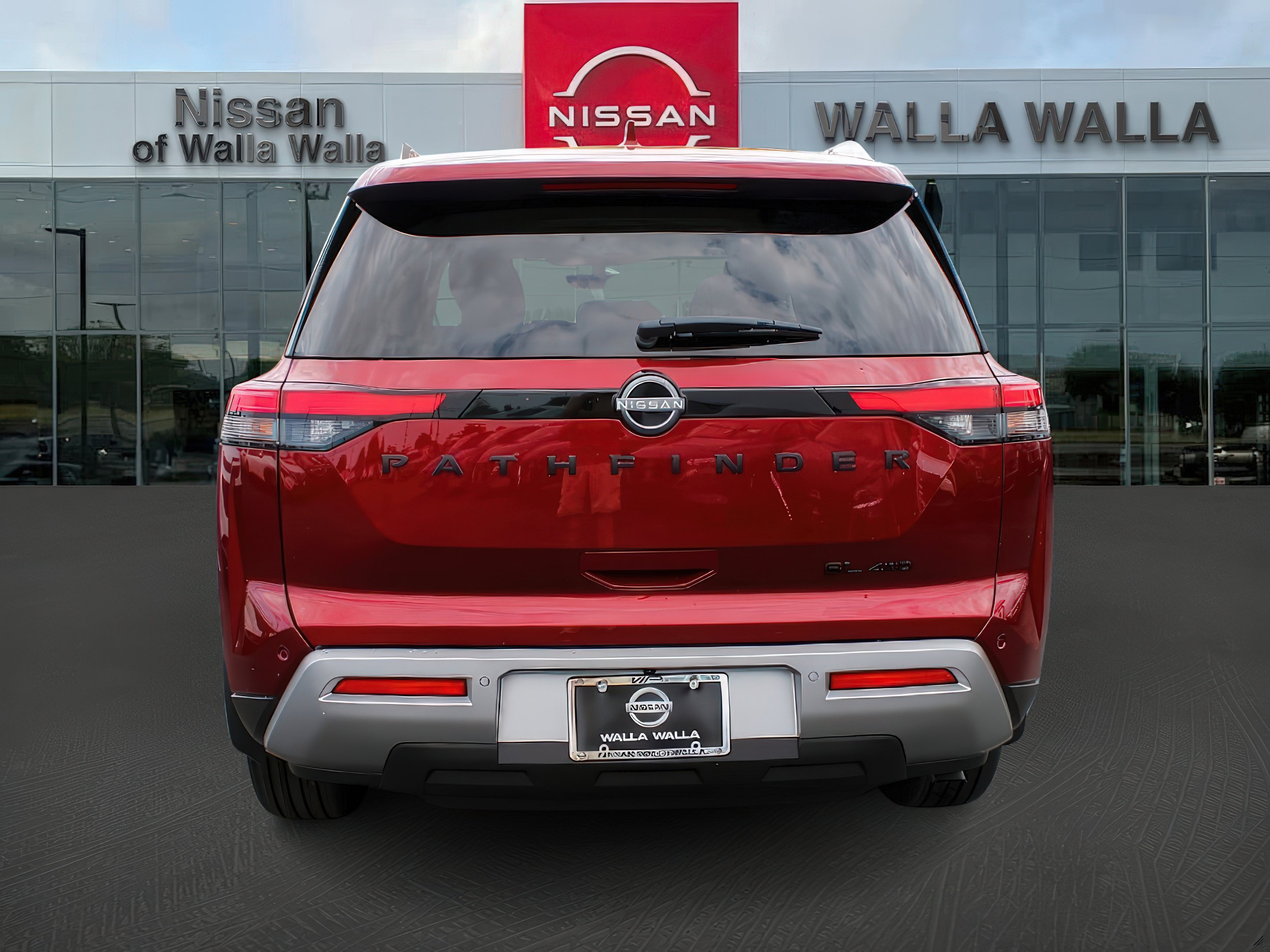 2025 Nissan Pathfinder SL photo 3