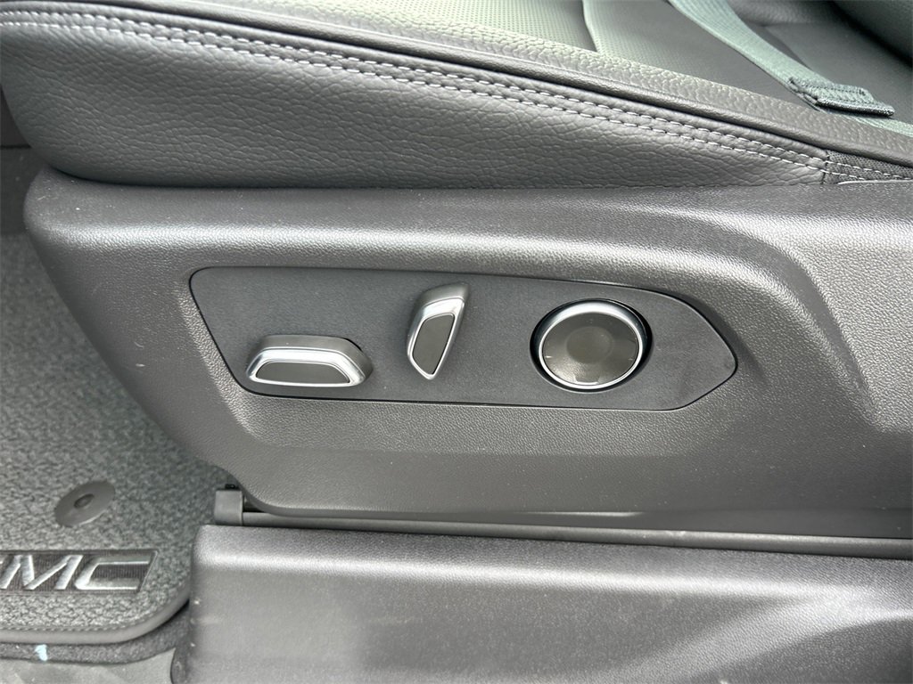 2026 GMC SIERRA - Image 16