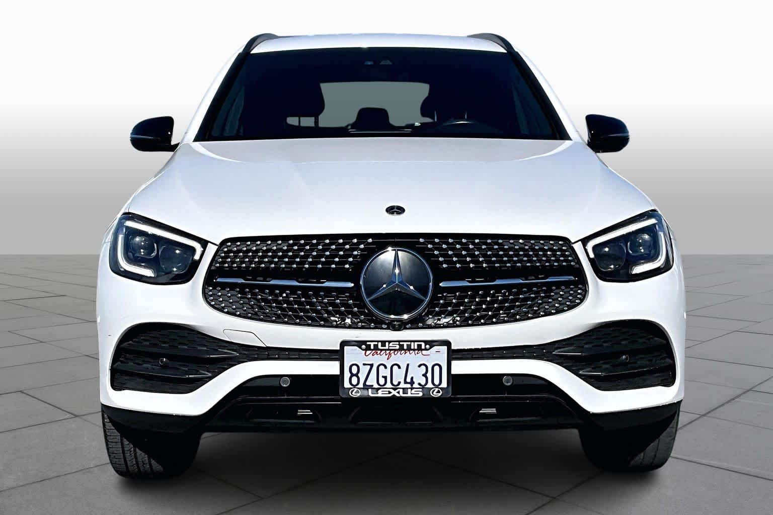 2022 Mercedes Benz GLC 300 photo 3