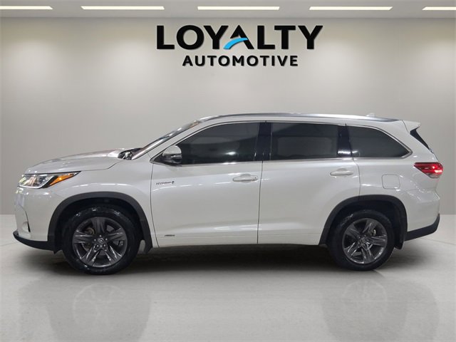 2017 Toyota Highlander Hybrid Limited photo 2