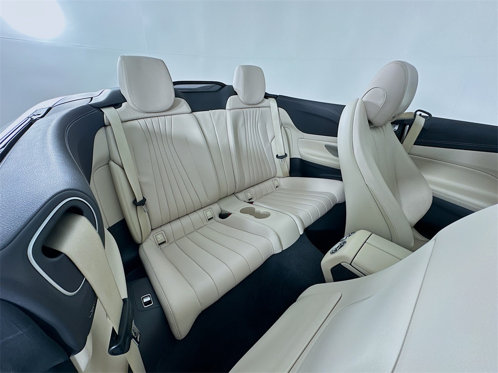 2021 Mercedes Benz E 450 photo 24