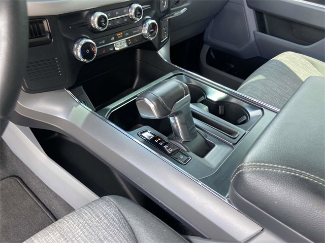 2023 Ford F-150 Lightning XLT photo 11