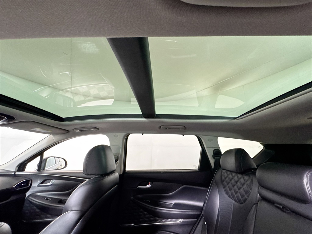 2023 Hyundai Santa Fe Limited photo 17