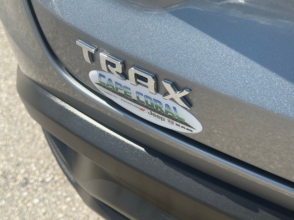 2024 Chevrolet Trax LS photo 27