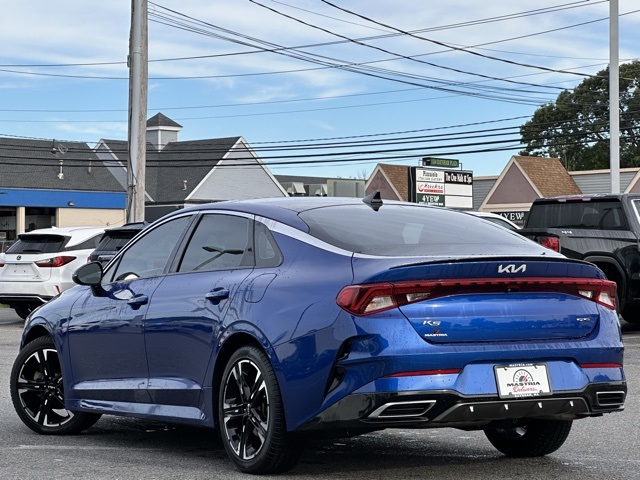 2022 Kia K5 GT-Line photo 2