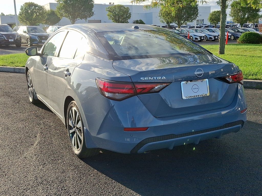 2025 Nissan Sentra SV photo 3