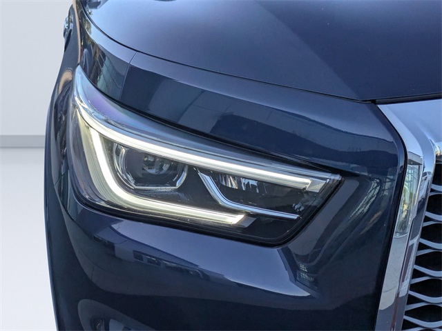 2022 Infiniti QX80 Sensory photo 9