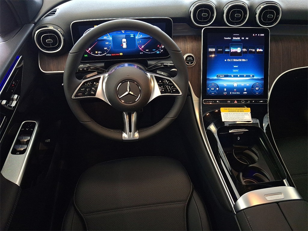 2025 Mercedes Benz GLC 300 4MATIC photo 7