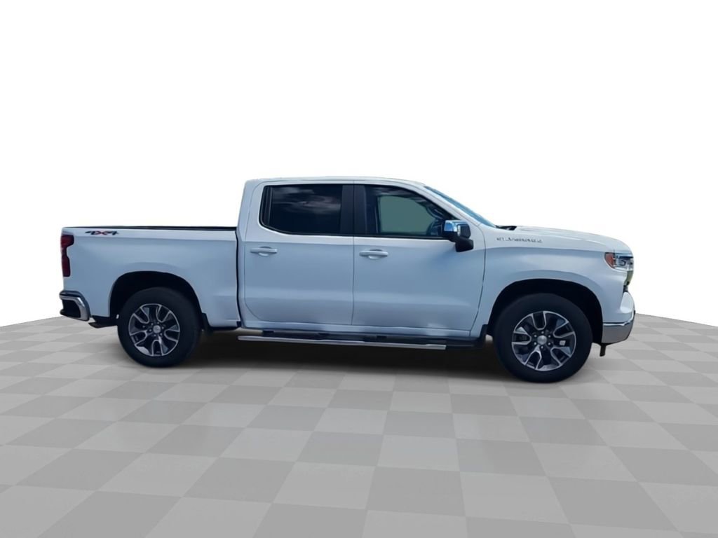 2026 Chevrolet Silverado 1500 LT photo 9