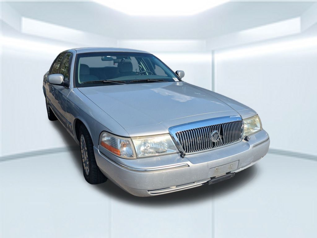 2003 Mercury Grand Marquis GS photo 3
