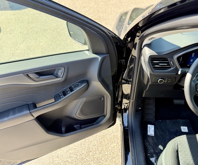 2025 Ford Escape Active photo 11