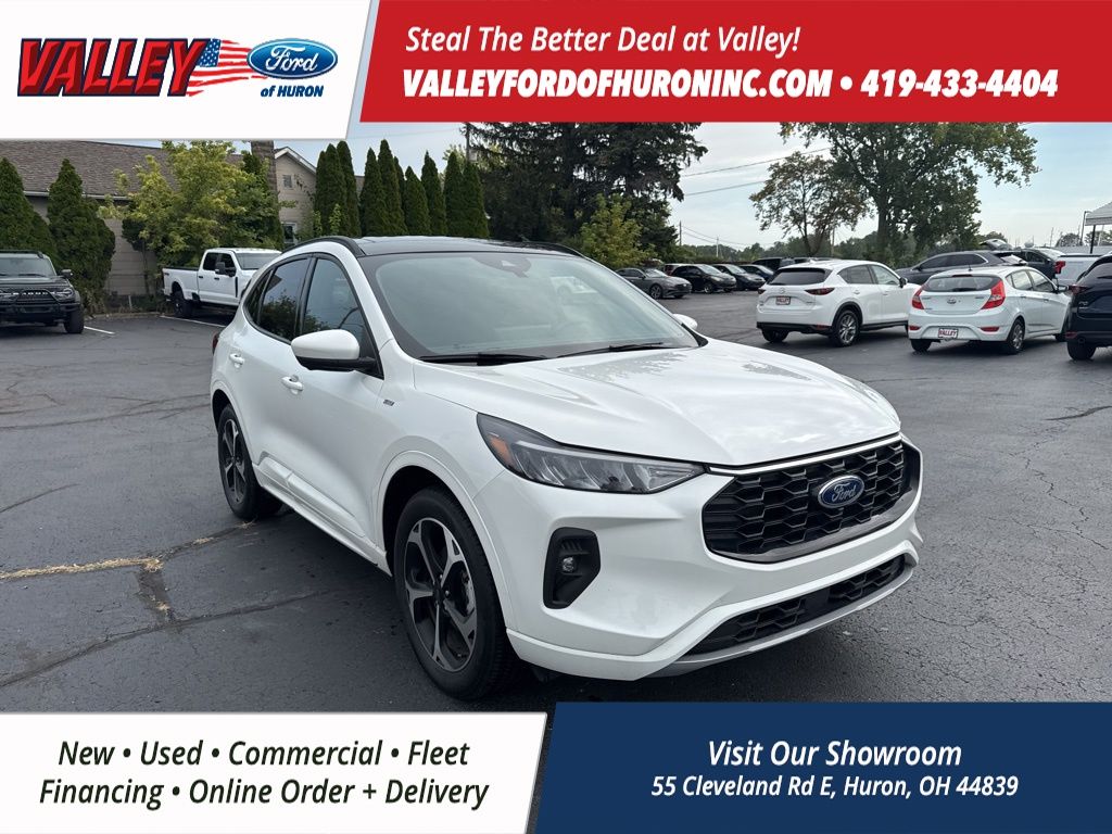2023 Ford Escape ST-Line Select